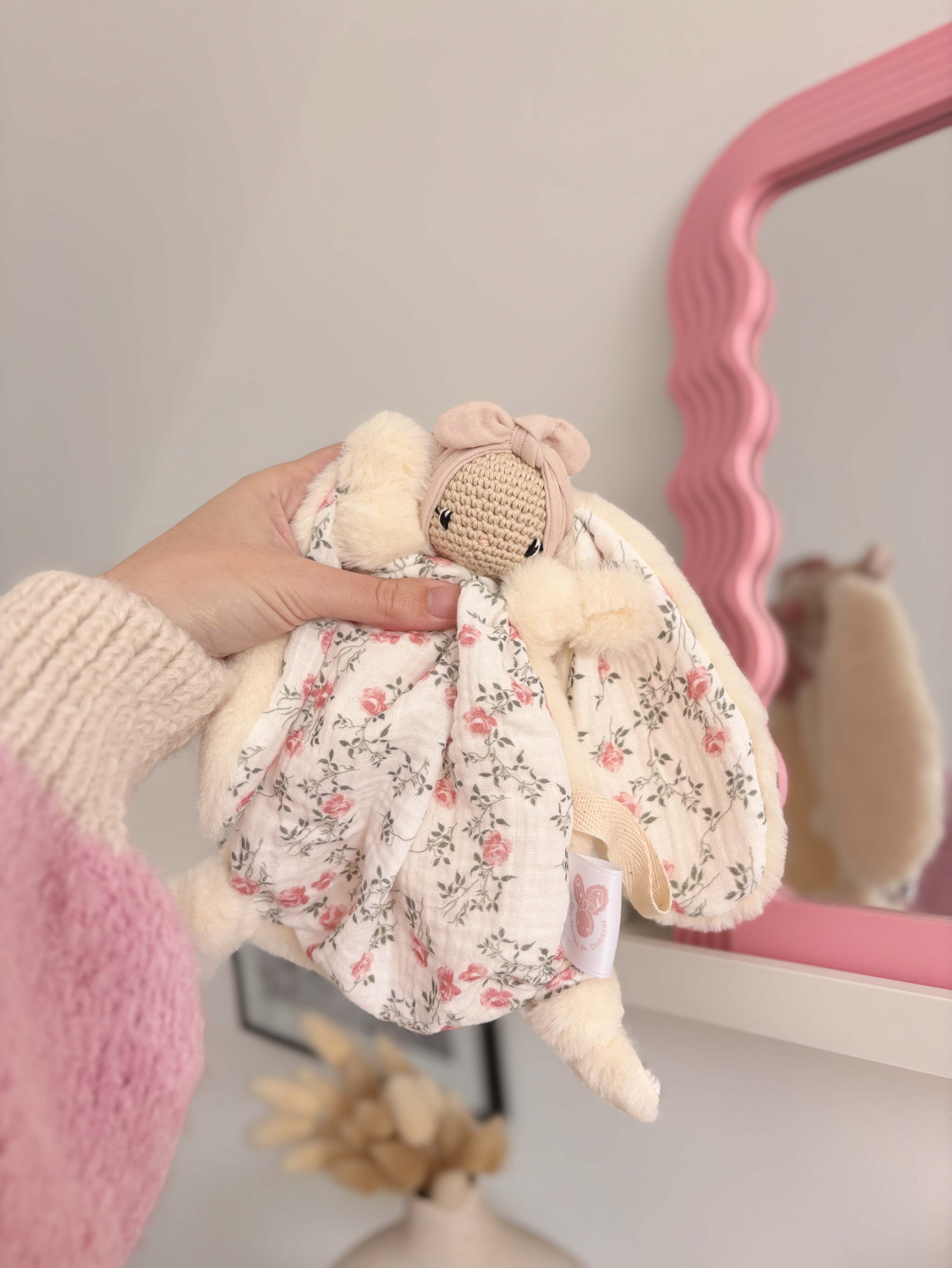 Lucienne fleurie Belle