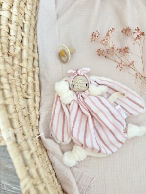 Lucienne rayures festonées roses