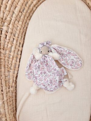 Lucienne prairie enchantée (es)