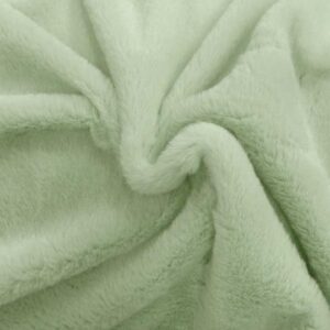 Vert amande
